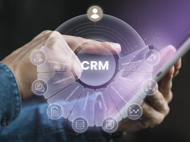 CRM, Datos y Arquitectura Digital: Cómo las Empresas B2B Rediseñan su Operación